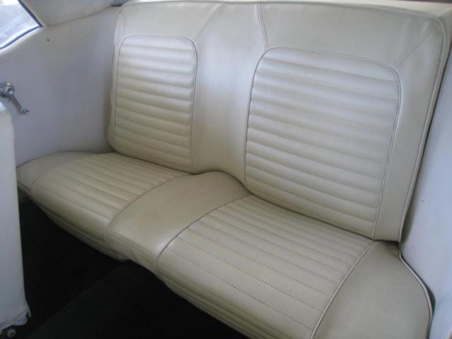Ford Mustang image 9
