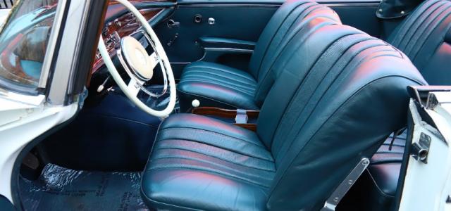 Mercedes Benz 300 image 2
