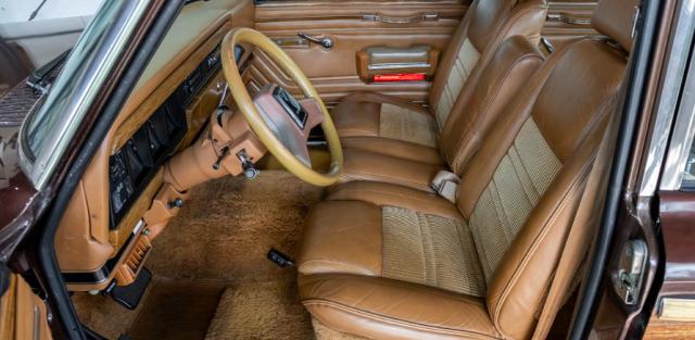 Jeep Wagoneer image 4