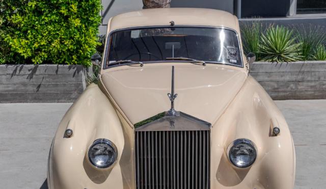 Rolls Royce Silver Cloud image 3