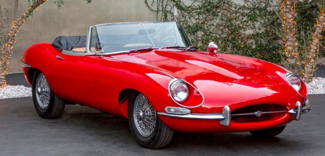 Jaguar E-Type image 8