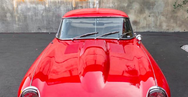 Jaguar E-Type image 5