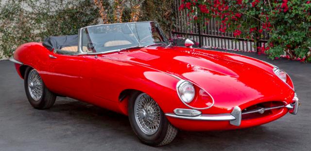 Jaguar E-Type image 3