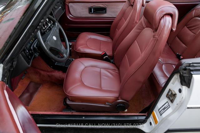 Saab 900 image 4