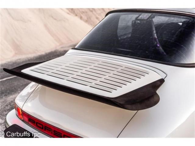 Porsche 911 image 6
