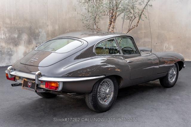 Jaguar E-Type image 3