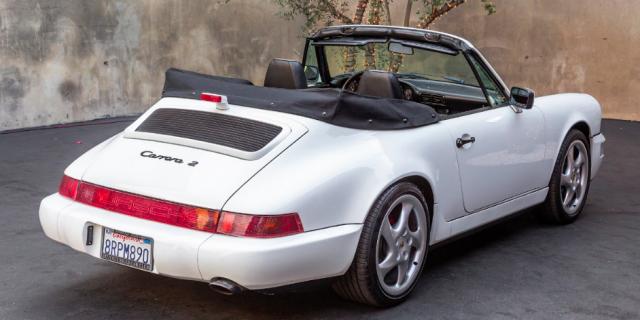 Porsche 911 image 1