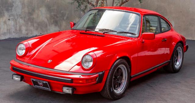 Porsche 911 image 3