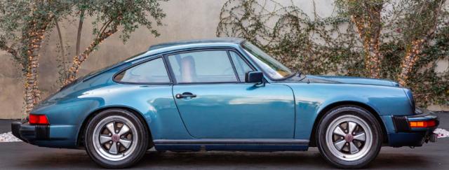 Porsche 911 image 4