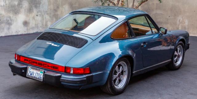 Porsche 911 image 5