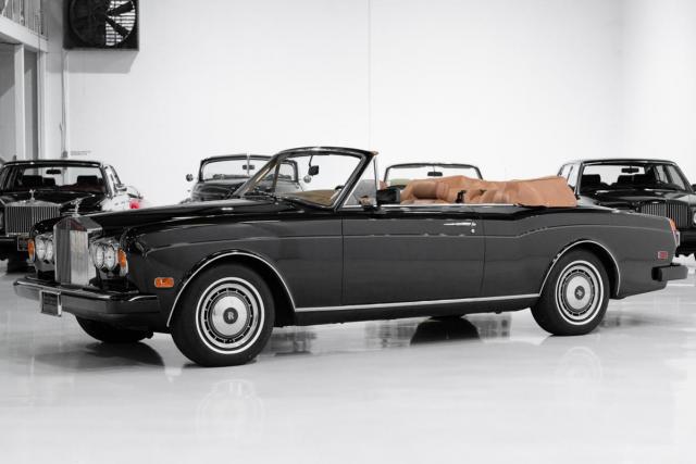 Rolls Royce Corniche image 7