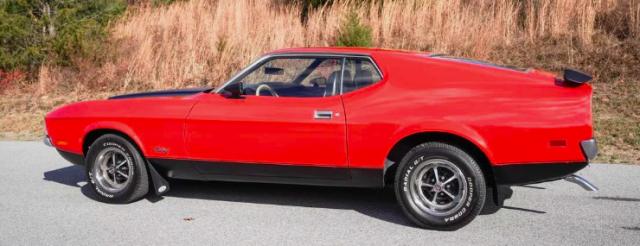 Ford Mustang image 2
