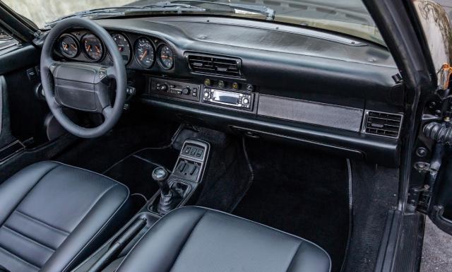 Porsche 964 image 5