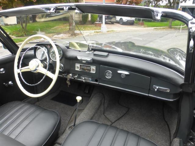 Mercedes Benz 190 Sl image 8