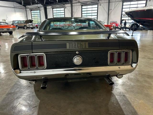 Ford Mustang image 1