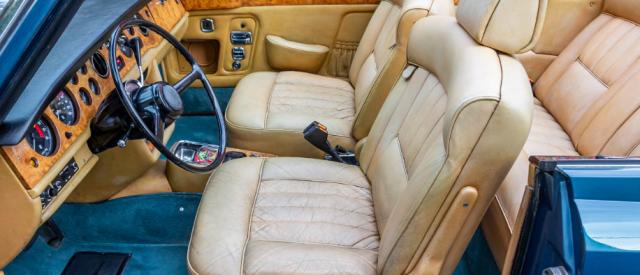 Rolls Royce Corniche image 6