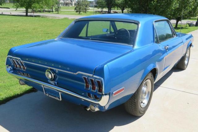 Ford Mustang image 3