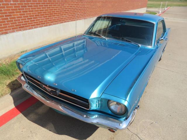 Ford Mustang image 7