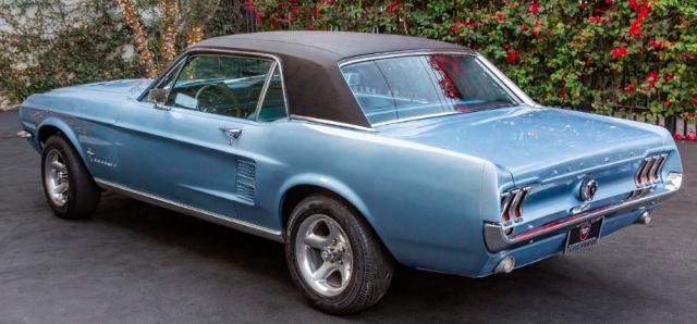 Ford Mustang image 3