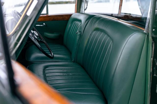 Rolls Royce Silver Wraith image 3