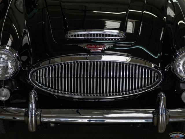 Austin Healey 3000 image 2