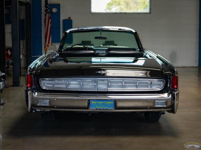 Lincoln Continental image 6