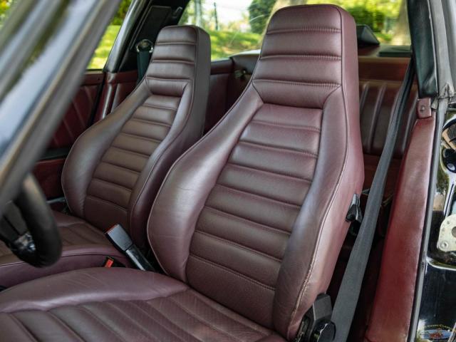 Porsche 911 image 6