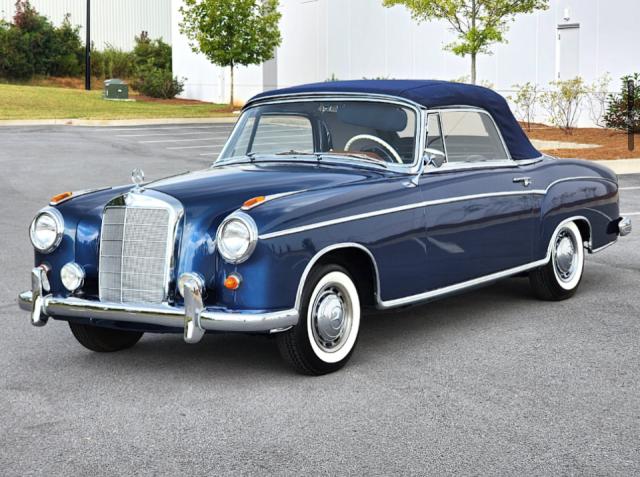 Mercedes Benz 220 image 1