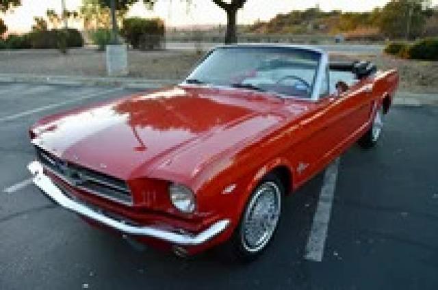 Ford Mustang image 6