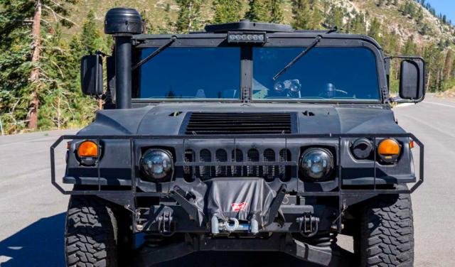 Hummer H1 image 9
