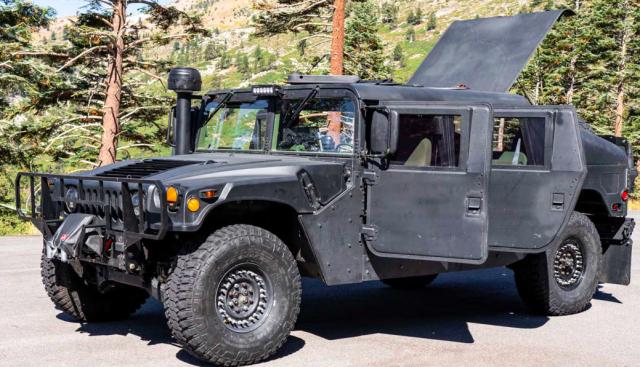 Hummer H1 image 8