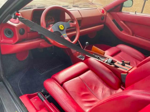 Ferrari Testarossa image 3