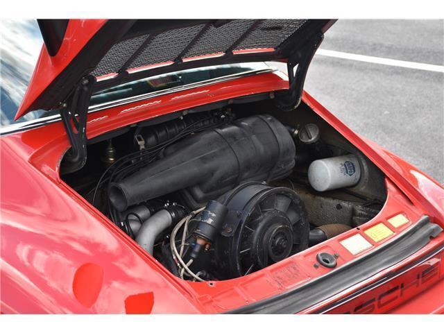 Porsche 911 image 1