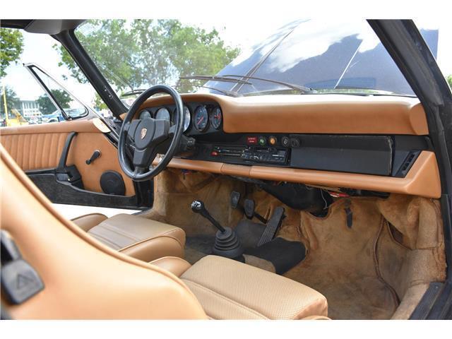 Porsche 911 image 3