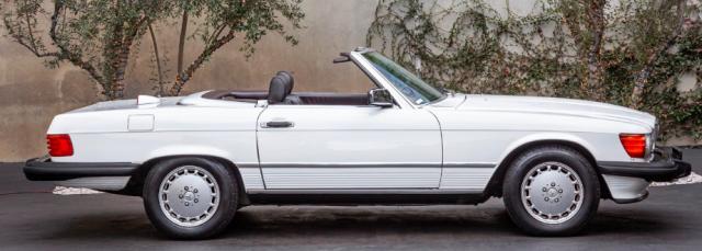 Mercedes Benz Sl 560 image 3