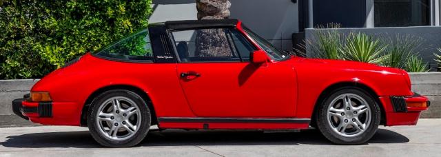 Porsche 911 image 3