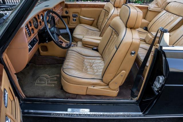 Rolls Royce Corniche image 1