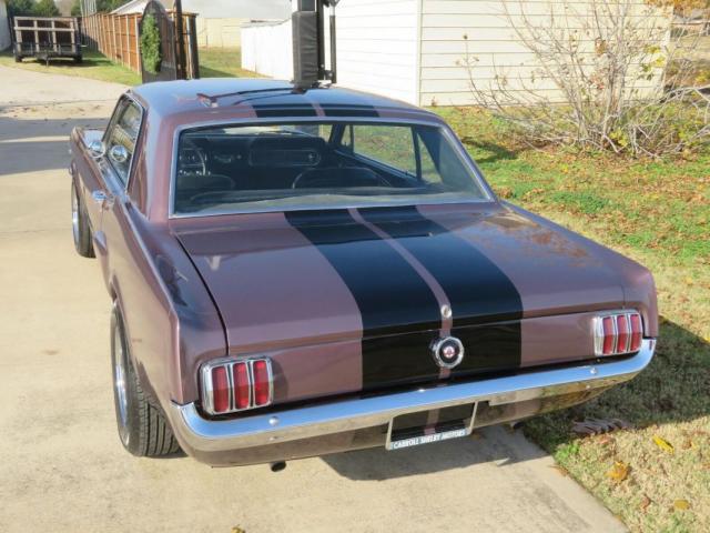 Ford Mustang image 5