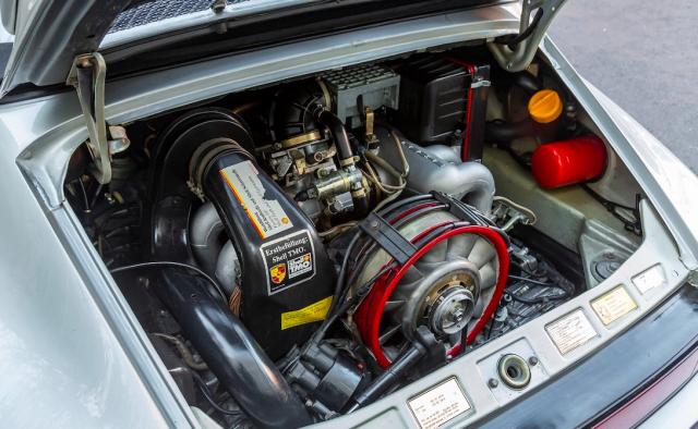 Porsche 911 image 3