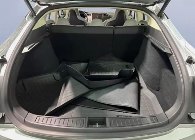 Tesla Model S image 3