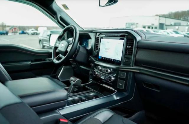 Ford F 150 image 9