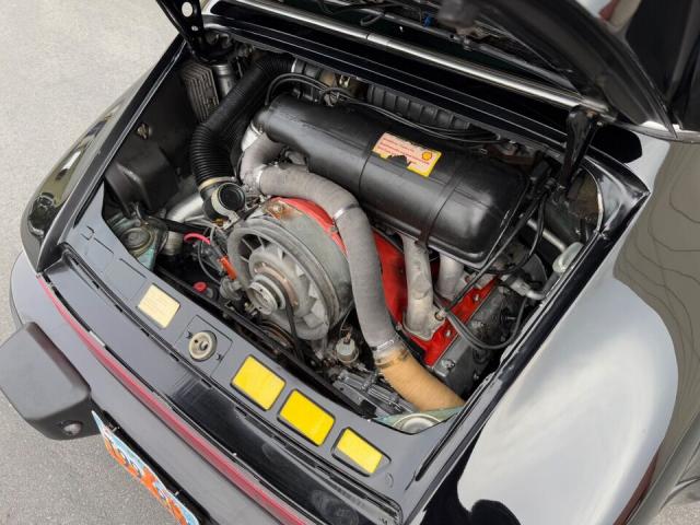 Porsche 911 image 3