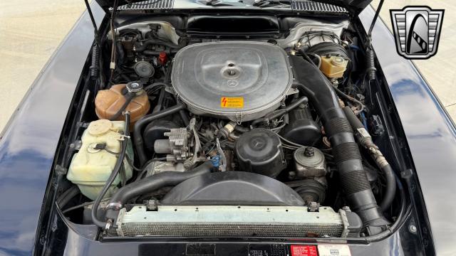 Mercedes Benz Sl 560 image 1