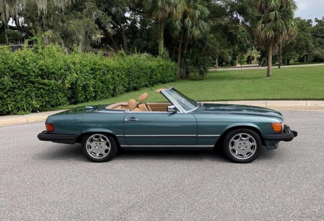 Mercedes Benz Sl 560 image 2