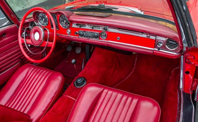 Mercedes Benz 230 image 1