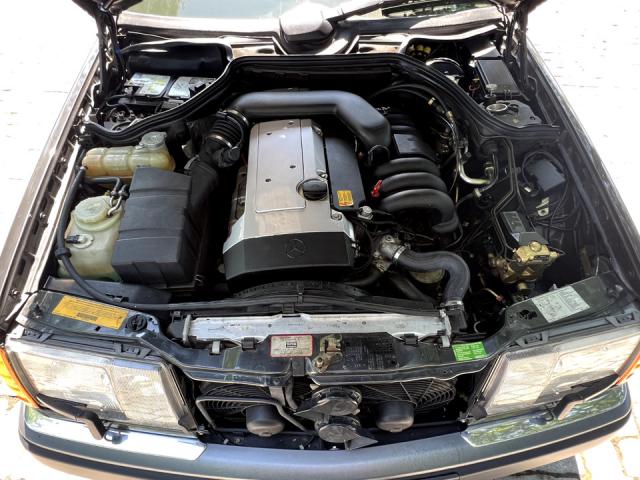 Mercedes Benz Ce 300 image 4