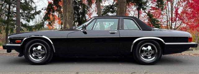 Jaguar Xjs image 2