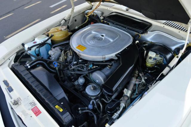 Mercedes Benz 380 image 6