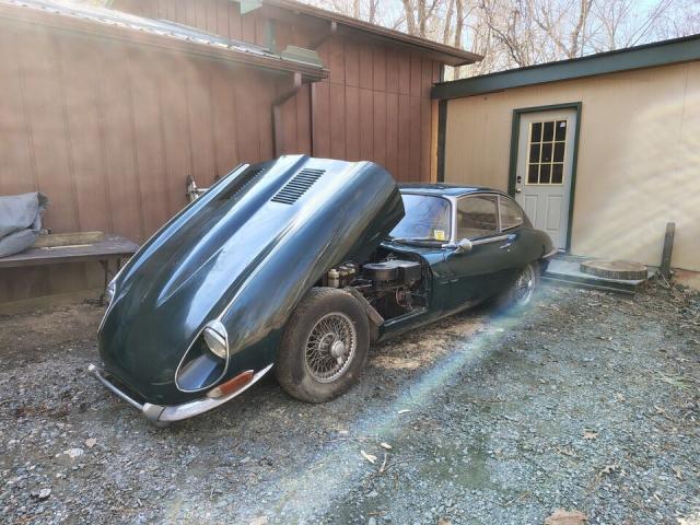 Jaguar E-Type image 2