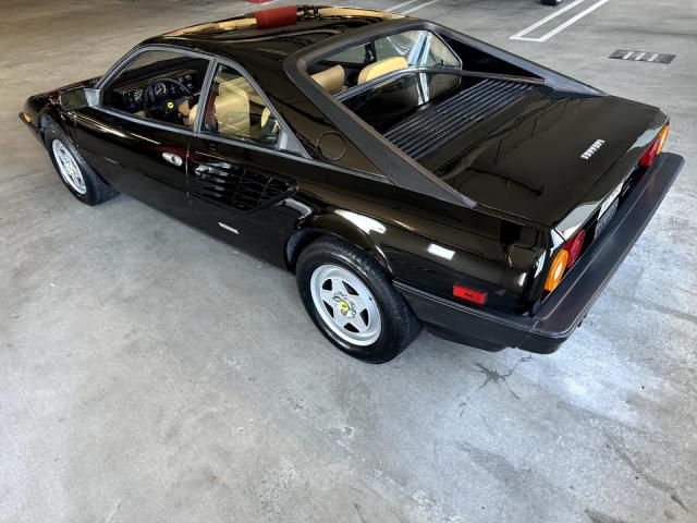Ferrari Mondial image 1